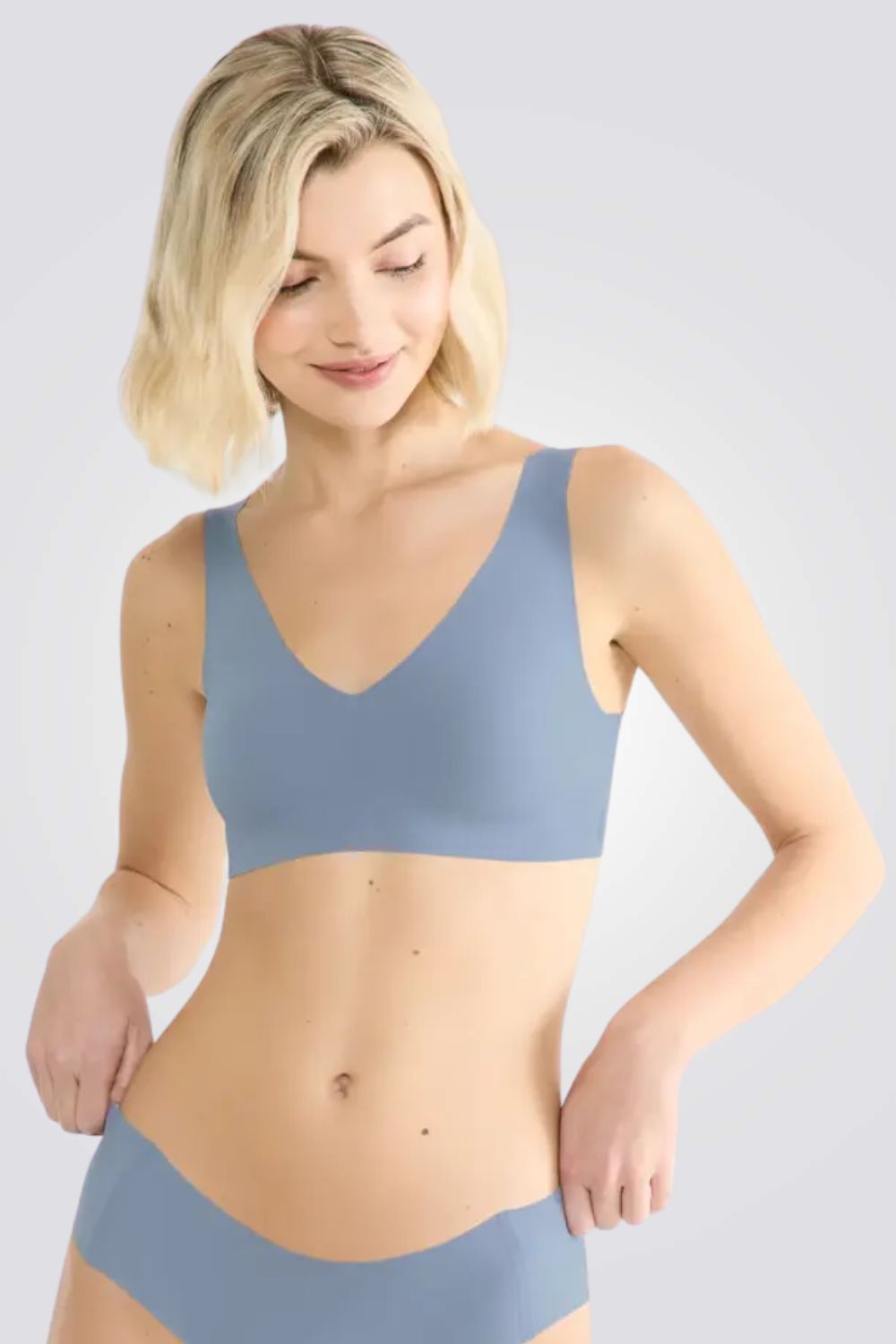 ברלט עם מחשוף וי | סלוגי