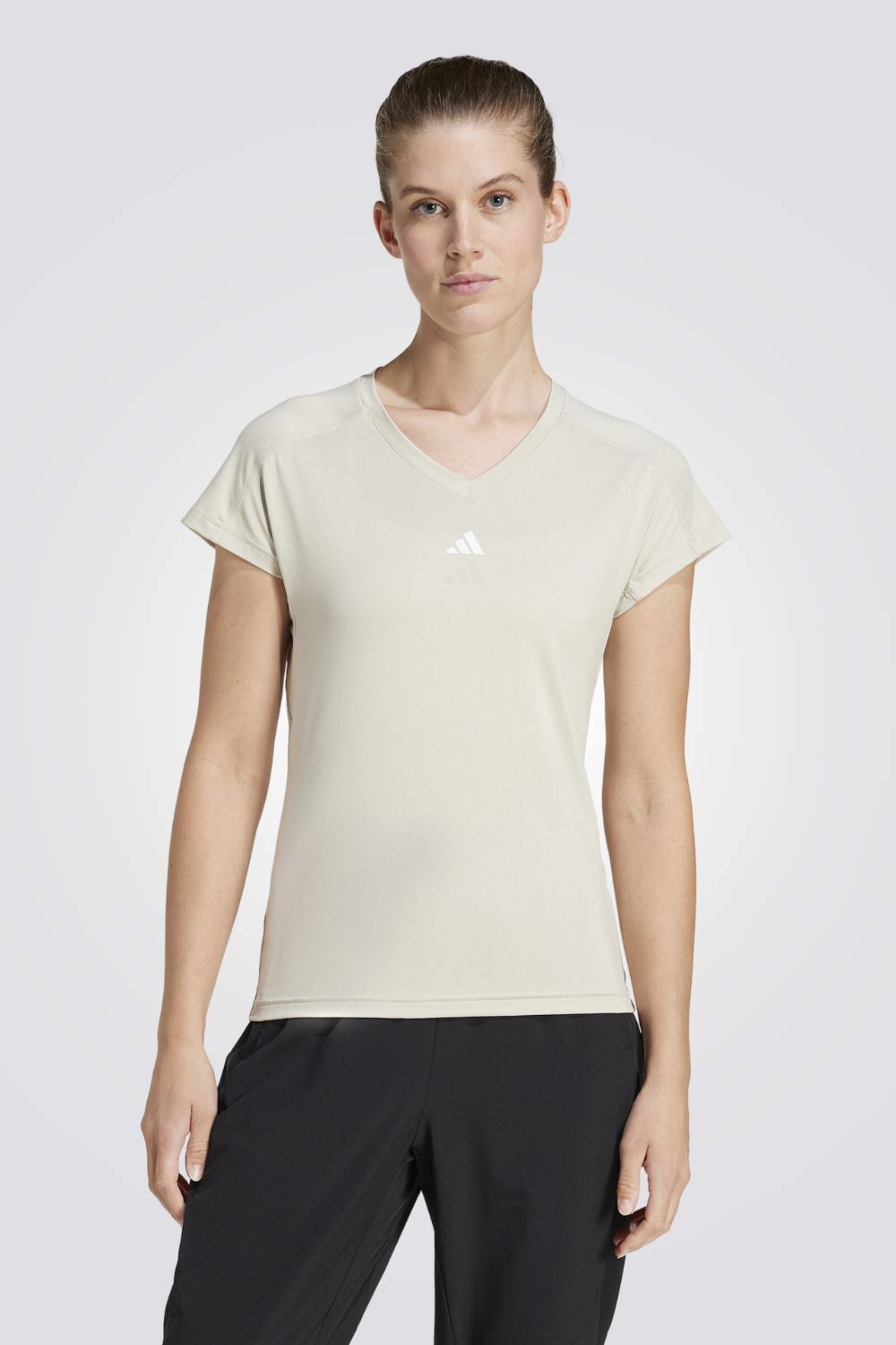 חולצת ספורט Aeroready Train Essentials לנשים