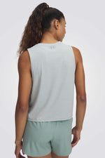 גופיית ספורט Vanish Energy לנשים