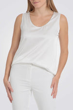 גופיה דיטיילס בצבע לבן