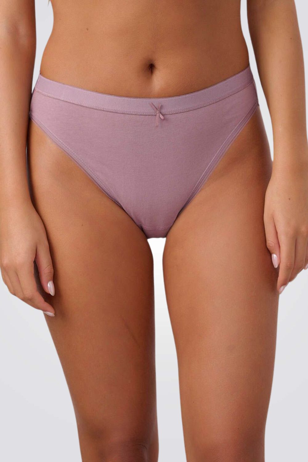 תחתוני ביקיני היי לג בשילוב תחרה | פמינה