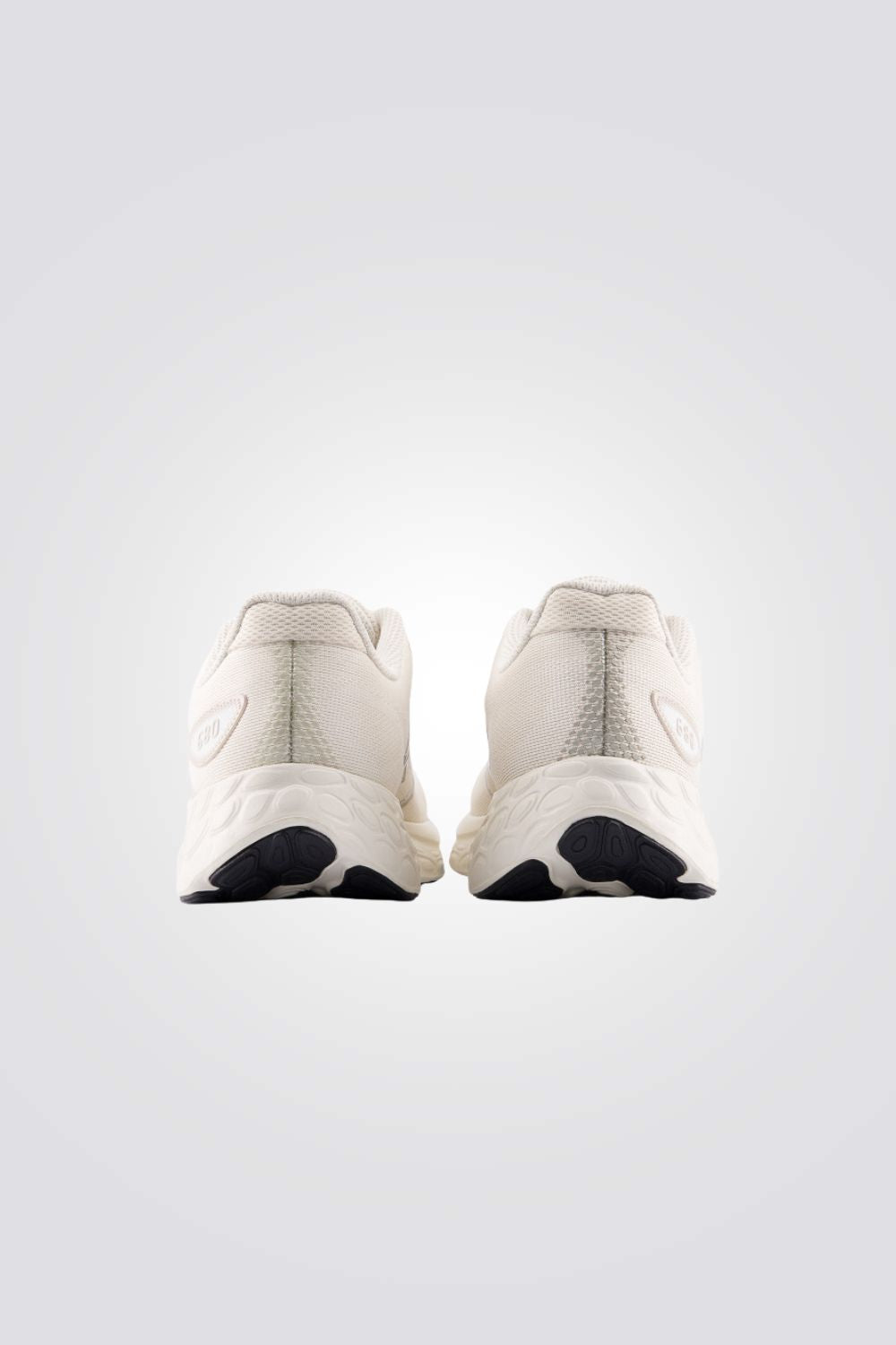 נעלי ספורט לנשים בצבע שמנת | ניו באלאנס