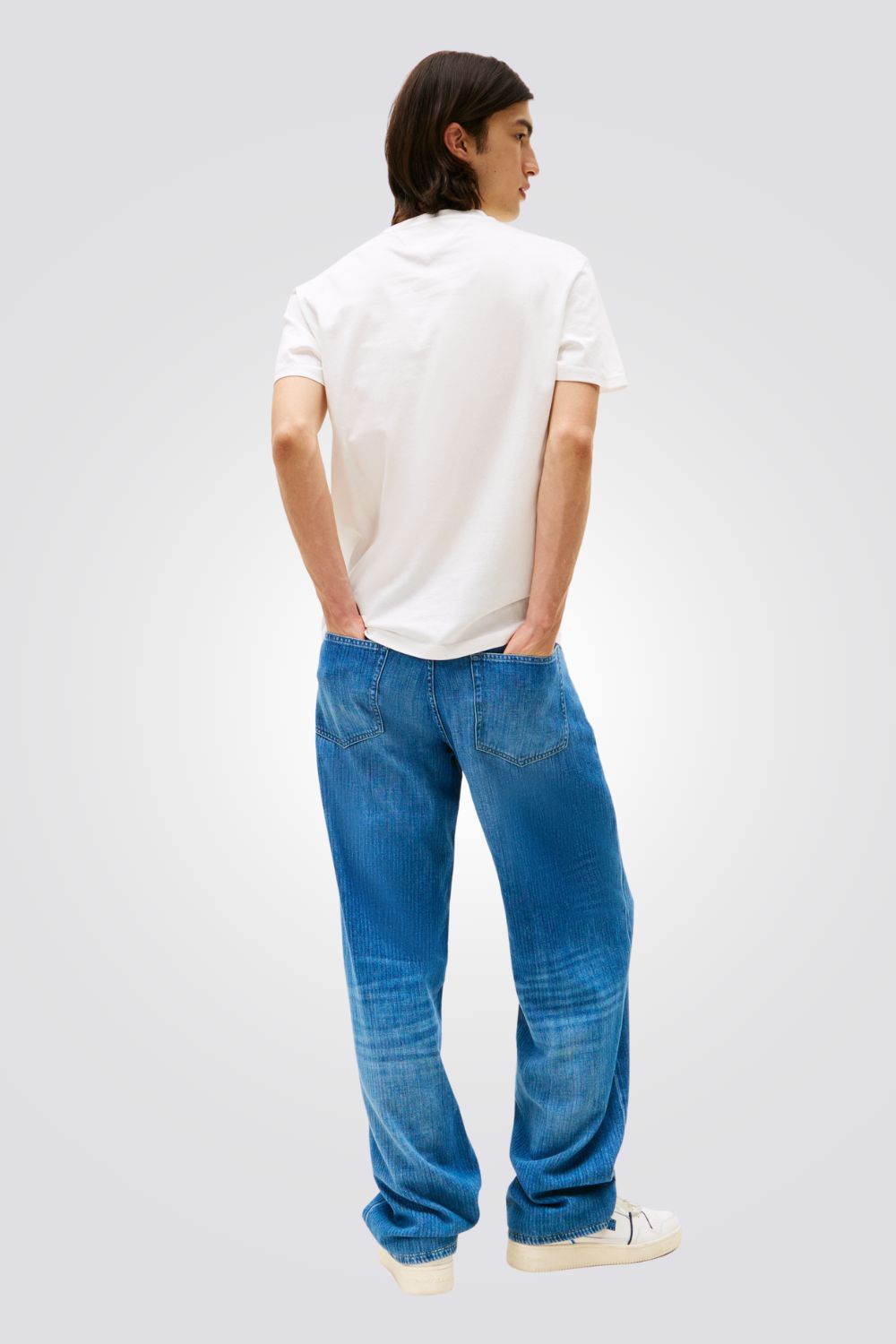 חולצת טישרט לגברים