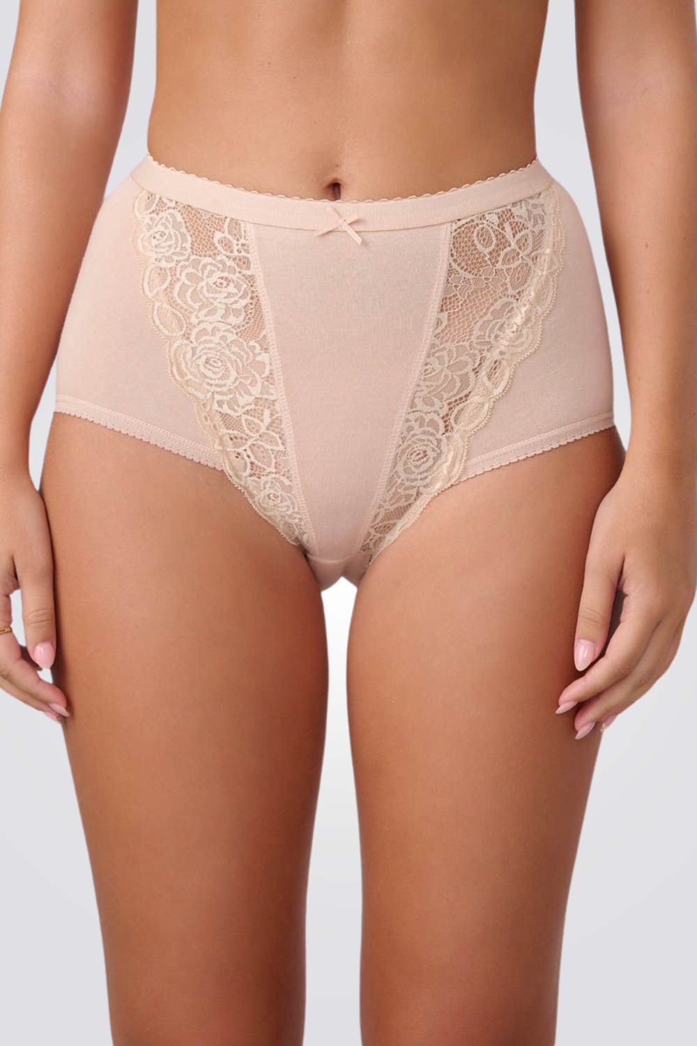 תחתוני מקסי עם תחרה עדינה | פמינה