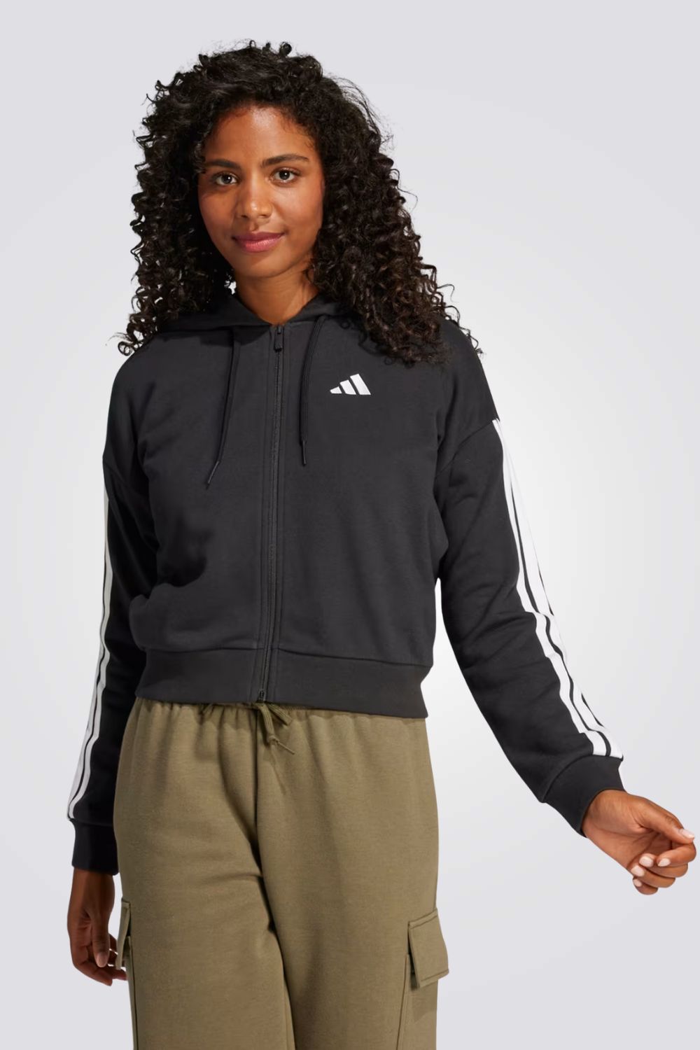 סווטשירט עם קפוצ'ון לנשים בצבע שחור