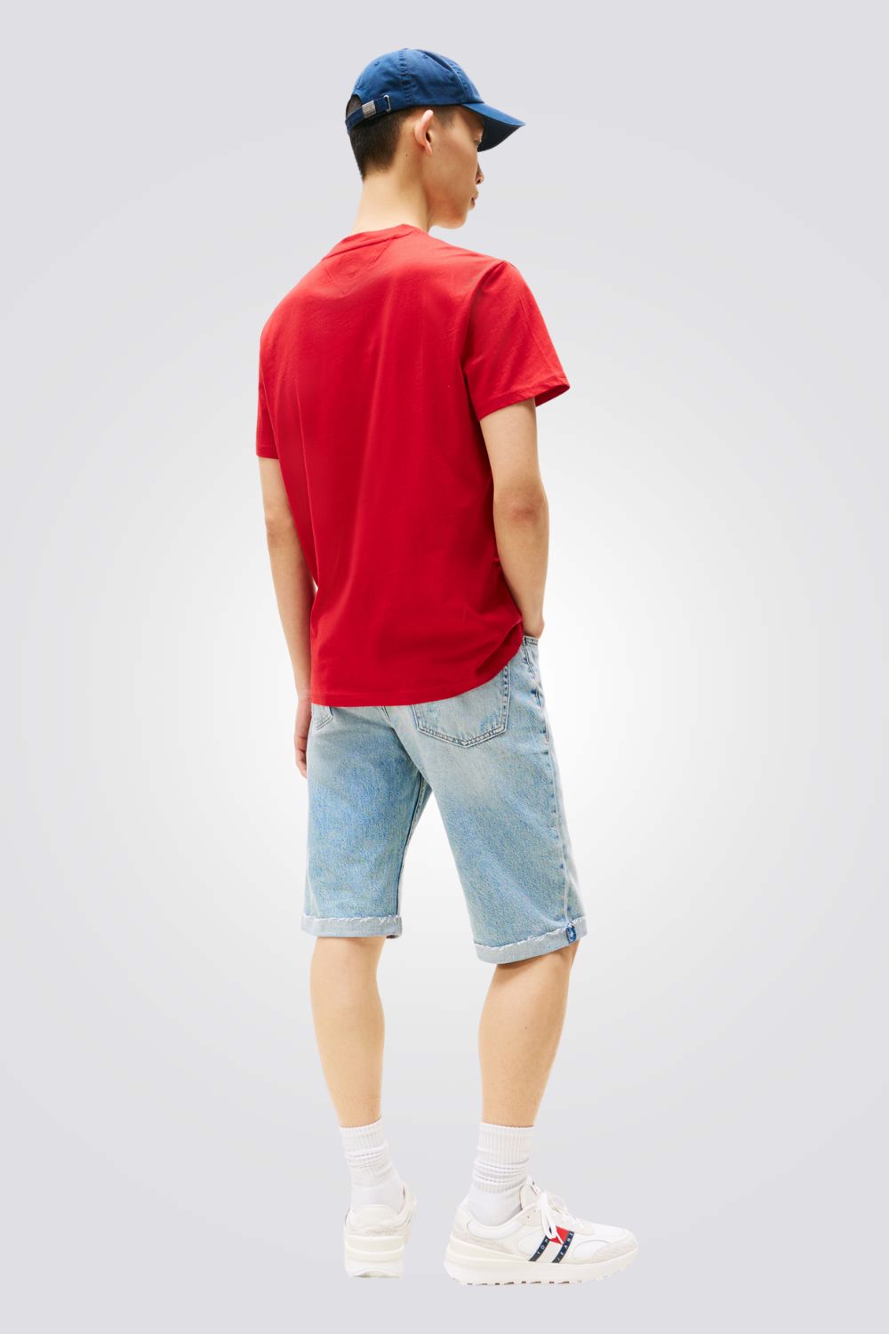 חולצת טישרט לגברים