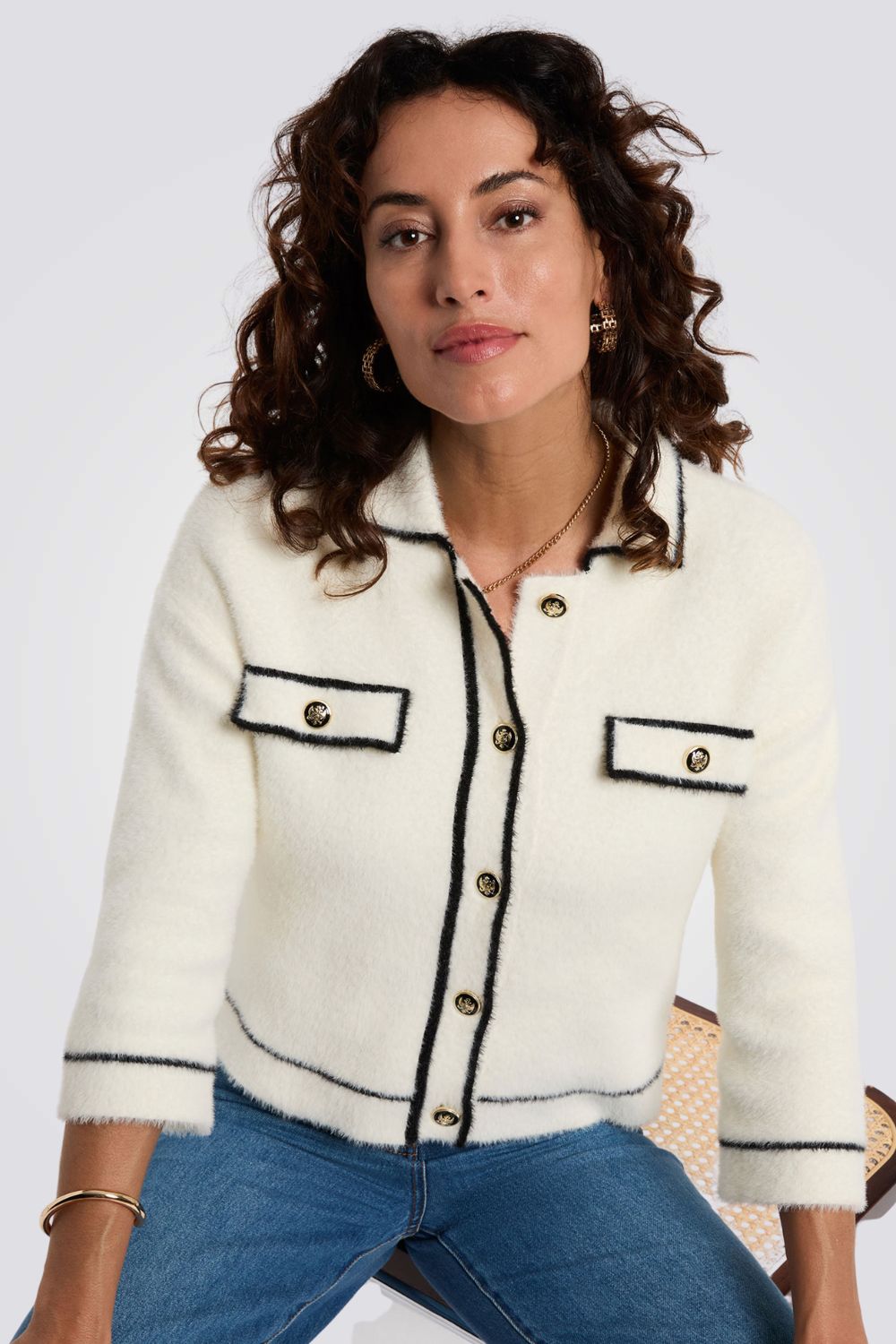 קרדיגן אלגנטי לנשים בצבע לבן | מורגן