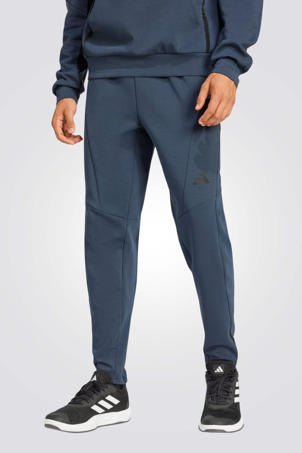 מכנסי אימונים לגברים בצבע נייבי 