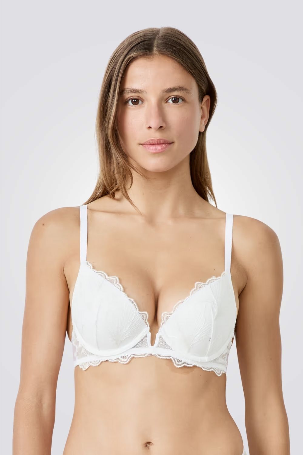 חזיית פוש אפ N*2 PRELUDE  בצבע לבן