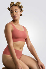 גוזייה מרופדת לנשים