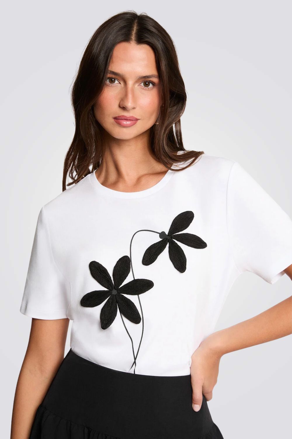 טישירט עם הדפס ומפתח עגול | מורגן 