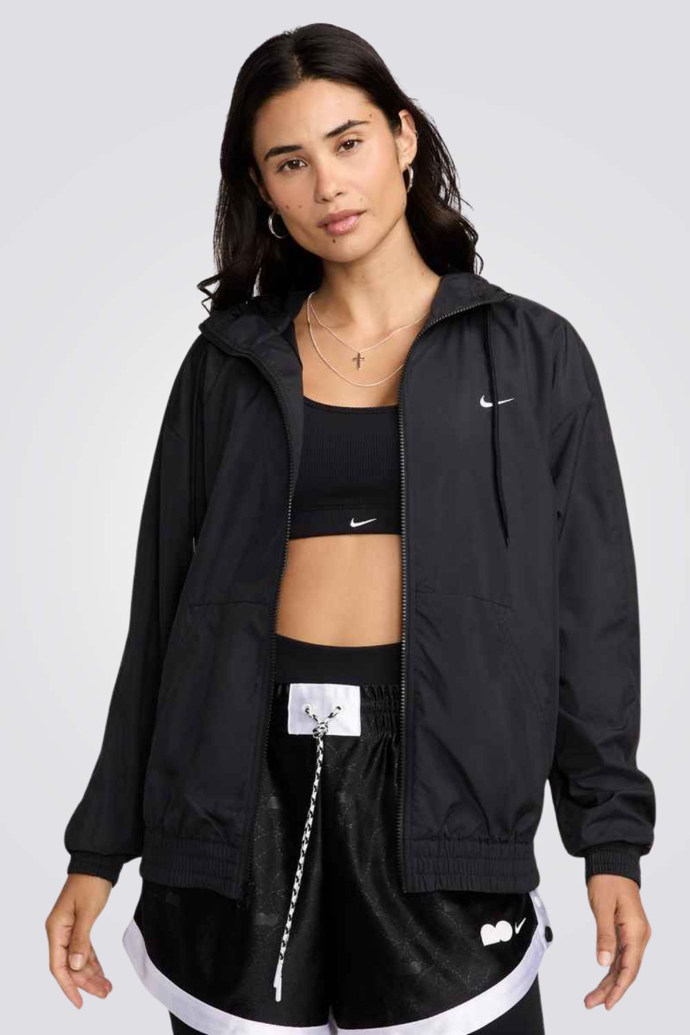 מעיל בגזרה רופפת עם כובע קפוצ'ון לנשים | נייקי