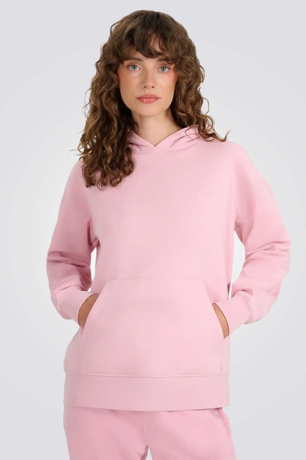 סווטשירט קפוצ'ון עם כיס קנגרו לנשים | 4F 
