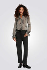 הרכב בד:98% פוליאסטר , 2% מטאלי 
