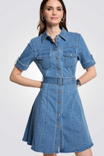 שמלה ג'ינס בהיר