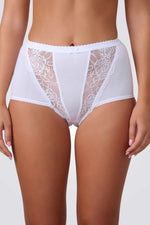 תחתוני מקסי עם תחרה עדינה | פמינה