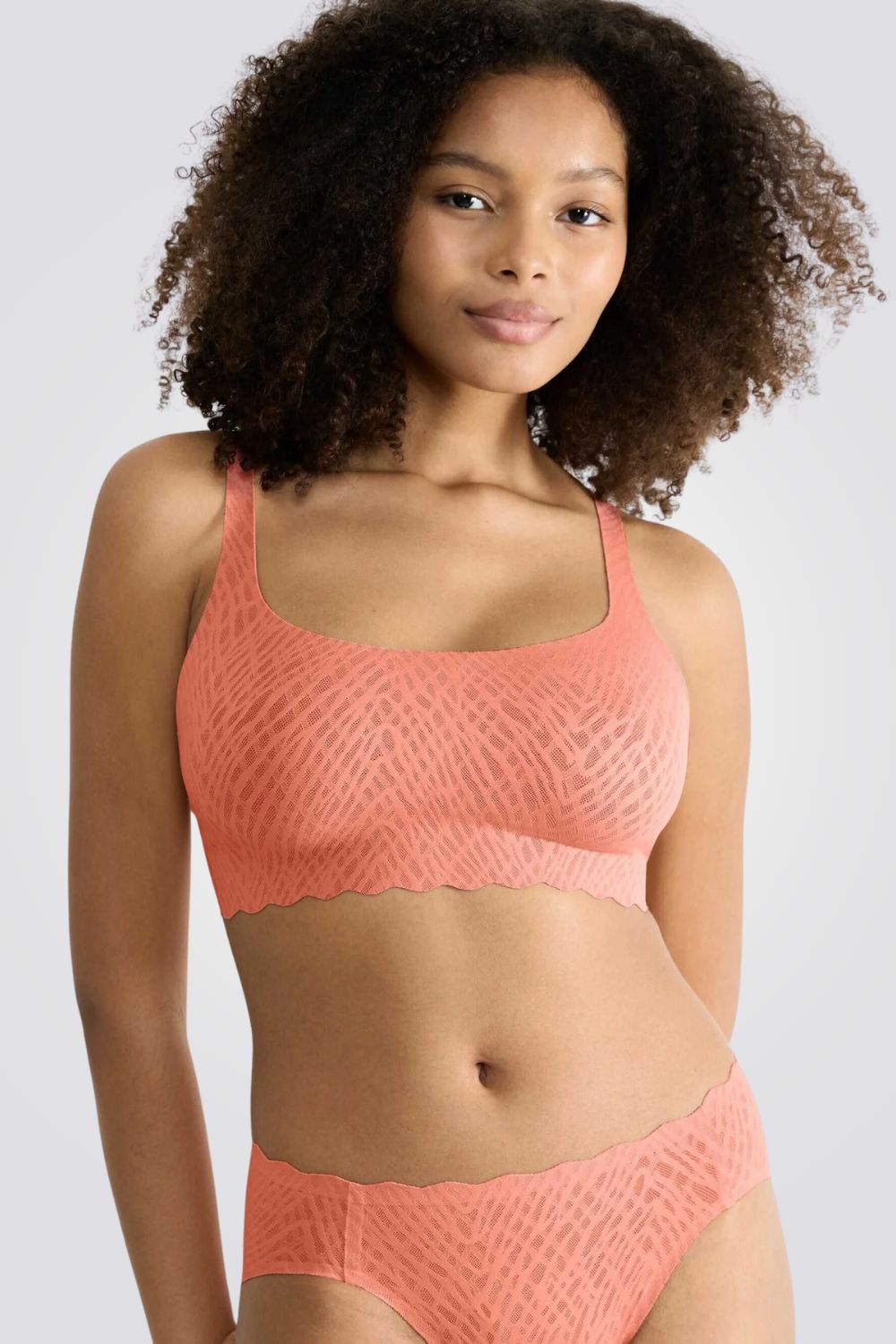 גוזייה מעוצבת לנשים