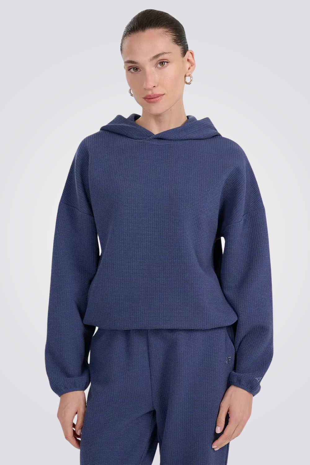 סווטשירט בטקסטורת וואפל ומכפלת מתכווננת לנשים| 4F