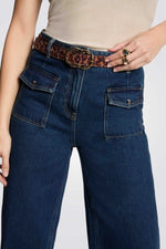 חגורה בהדפס מנומר אבזם זהוב 