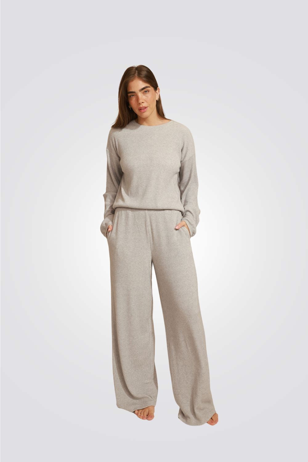 סט חולצת בלוזון ומכנסיים מבד ריב מוברש | לימינל