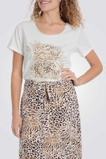 טישירט לנשים בצבע לבן עם הדפס חיות 