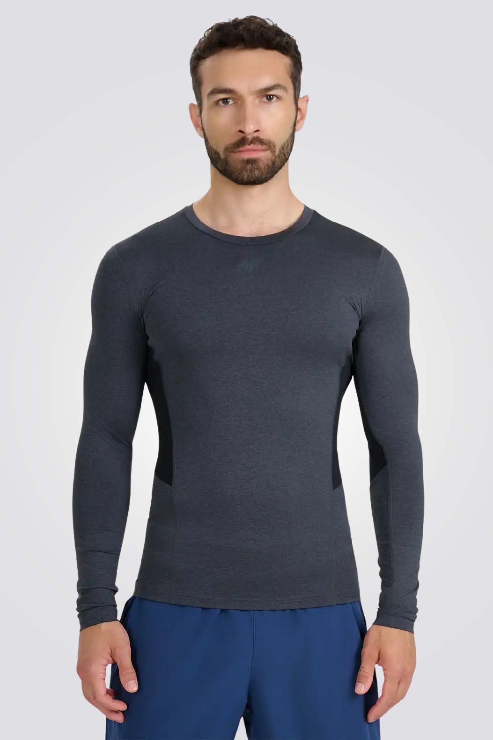 חולצת אימון ארוכה בגזרה צמודה לגברים | 4F