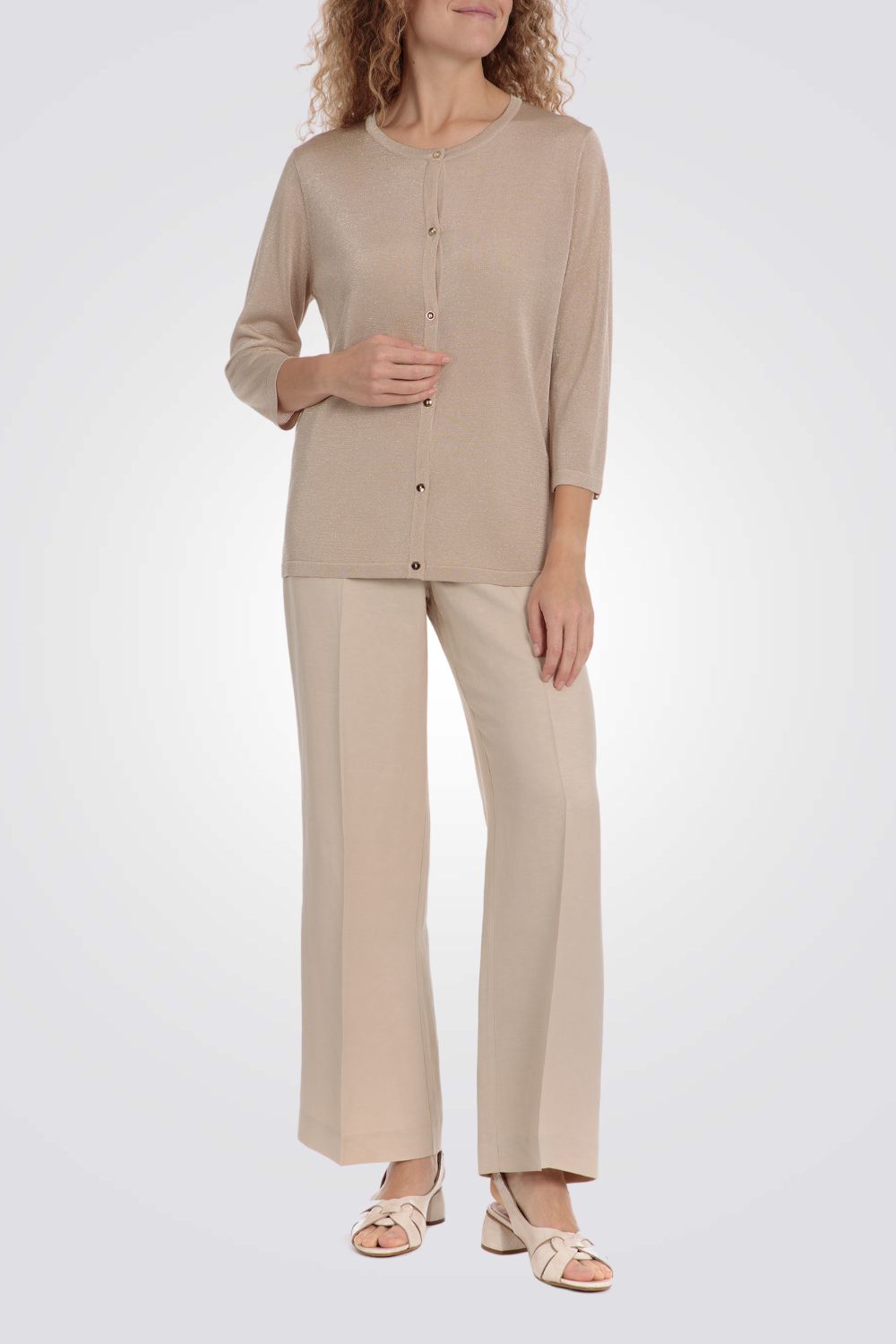 קרדיגן בצבע בז' דיטיילס מטאלי