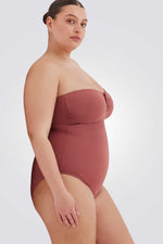 בגד ים שלם לנשים