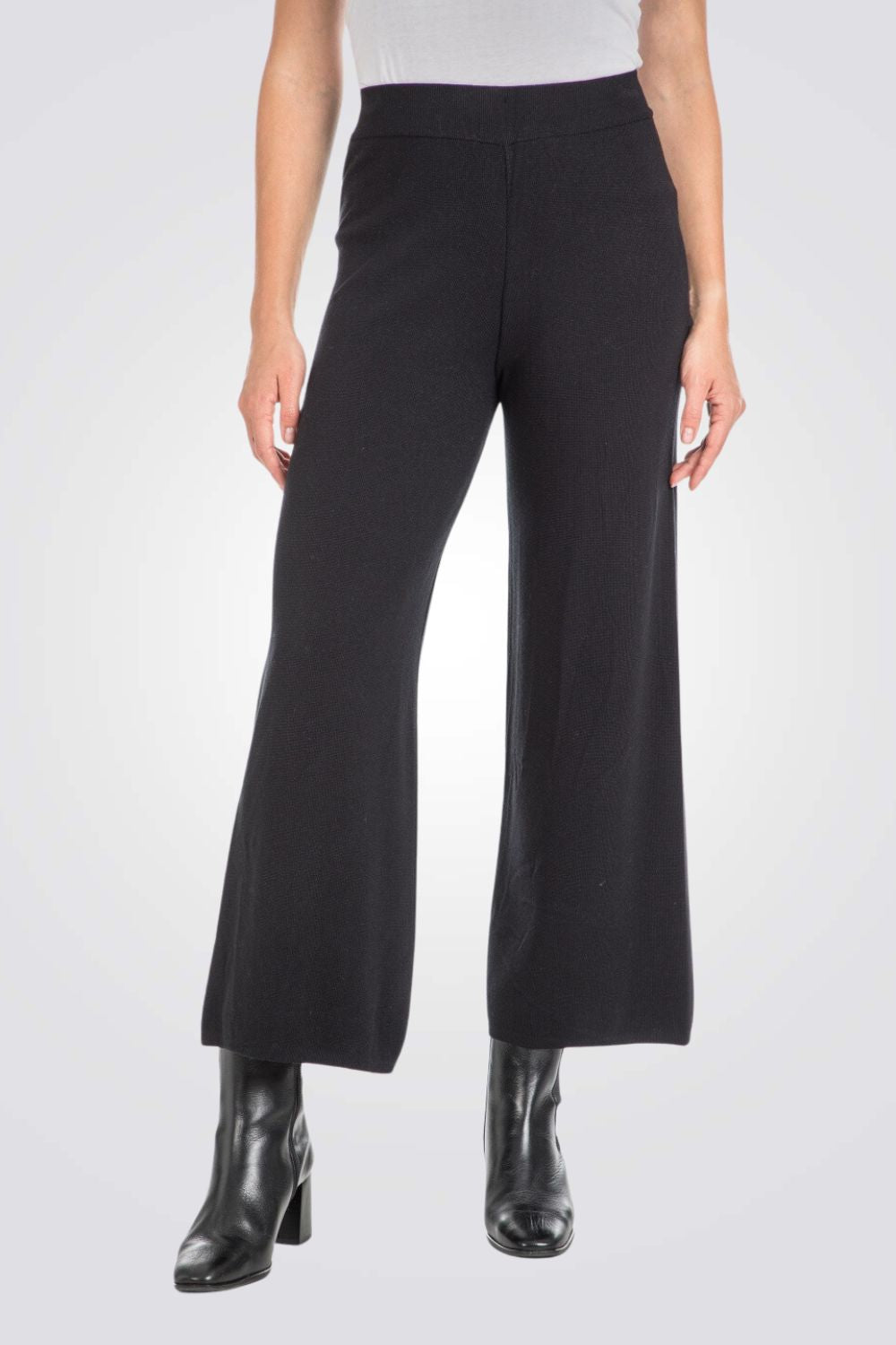 מכנסי סריג ארוכים Wide Leg בצבע שחור