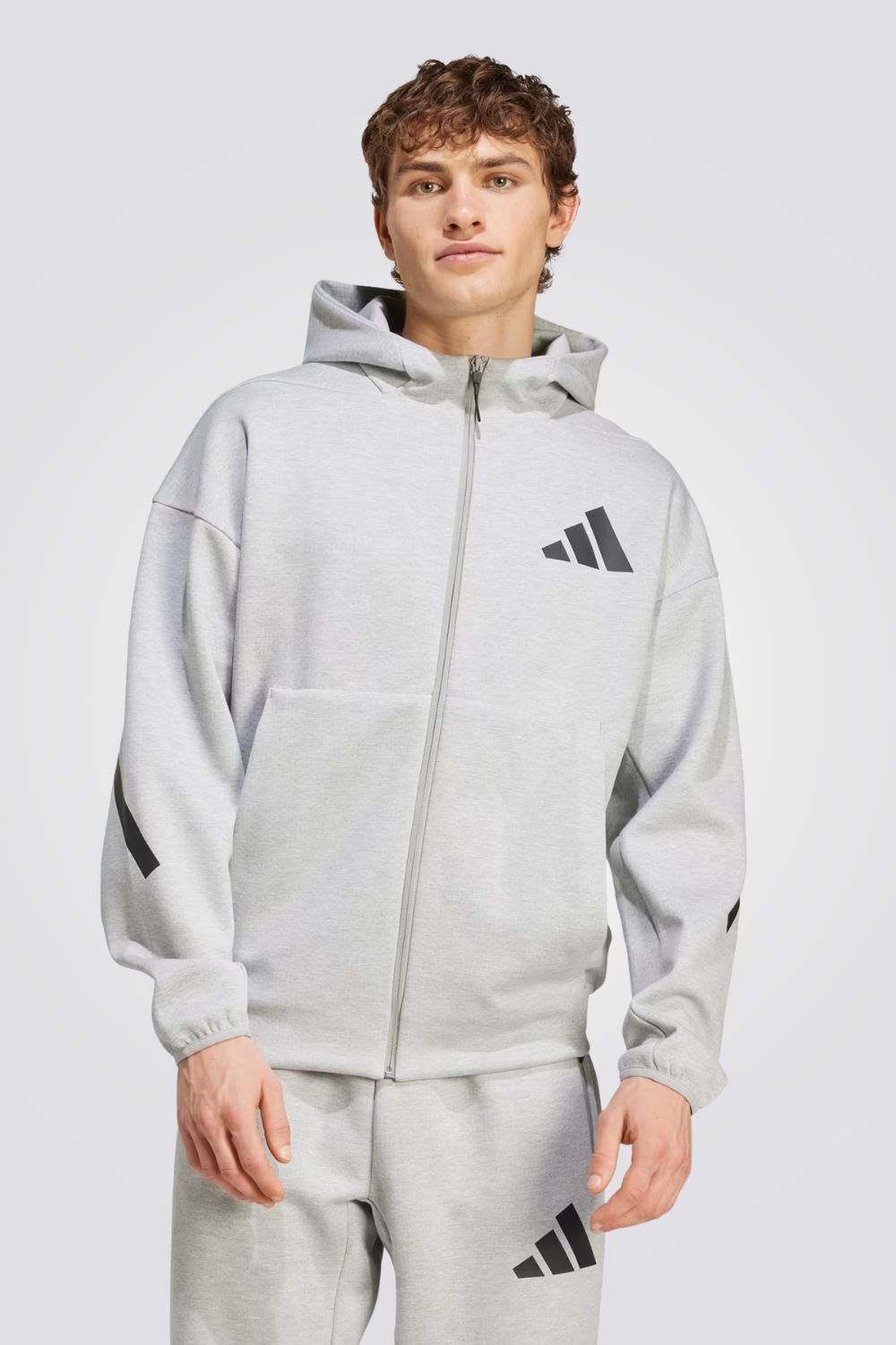 סווטשירט לגברים בצבע אפור