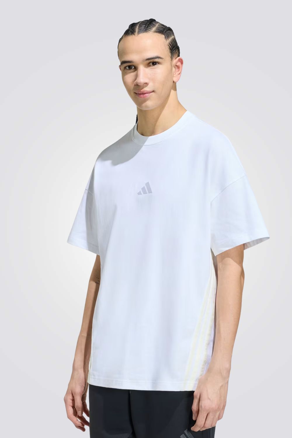 טישרט Adidas kit 3-stripes לבן לגברים | אדידס