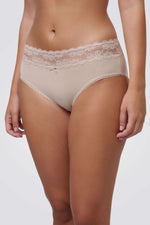 תחתוני מידי עם תחרה | פמינה