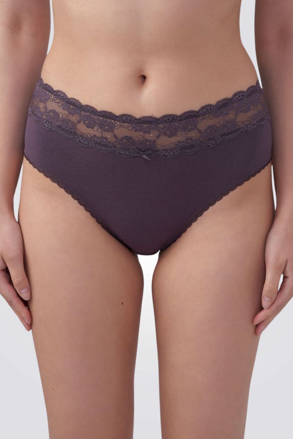 תחתוני מידי עם תחרה | פמינה