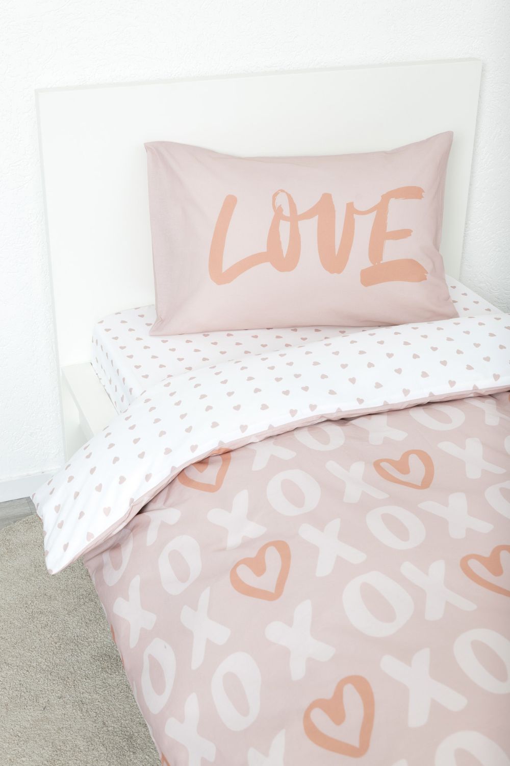 סט מצעים יחיד 90/200 דגם LOVE