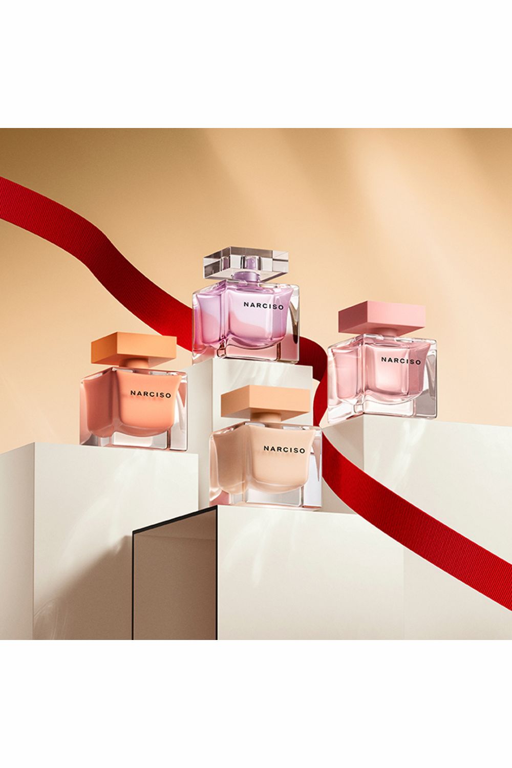 מארז בישום לאישה 50 מ"ל + תחליב גוף 50 מ"ל + ג'ל רחצה 50 מ"ל RADIANTE E.D.P | נרסיסו רודריגס