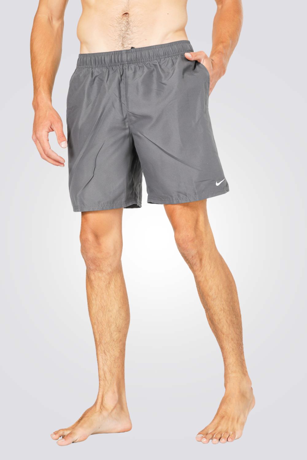 בגד ים NIKE ESSENTIAL בצבע אפור