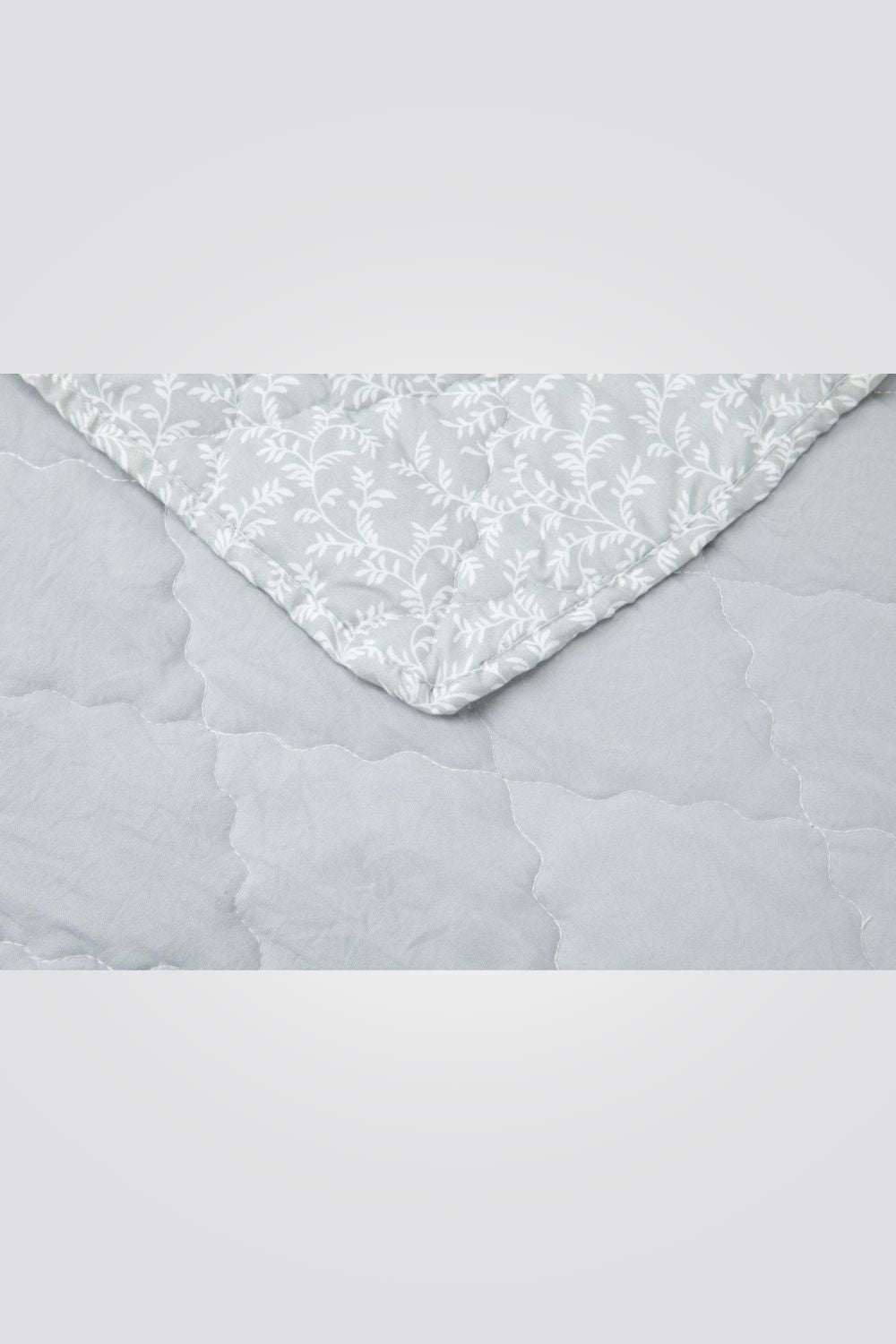 שמיכת קיץ יחיד 150/200 ס"מ CHLOE