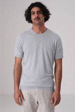 סריג טישרט קצר