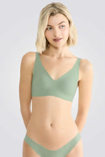 חזיית מיקרופייבר אולטרה-דק ללא ברזלים | סלוגי