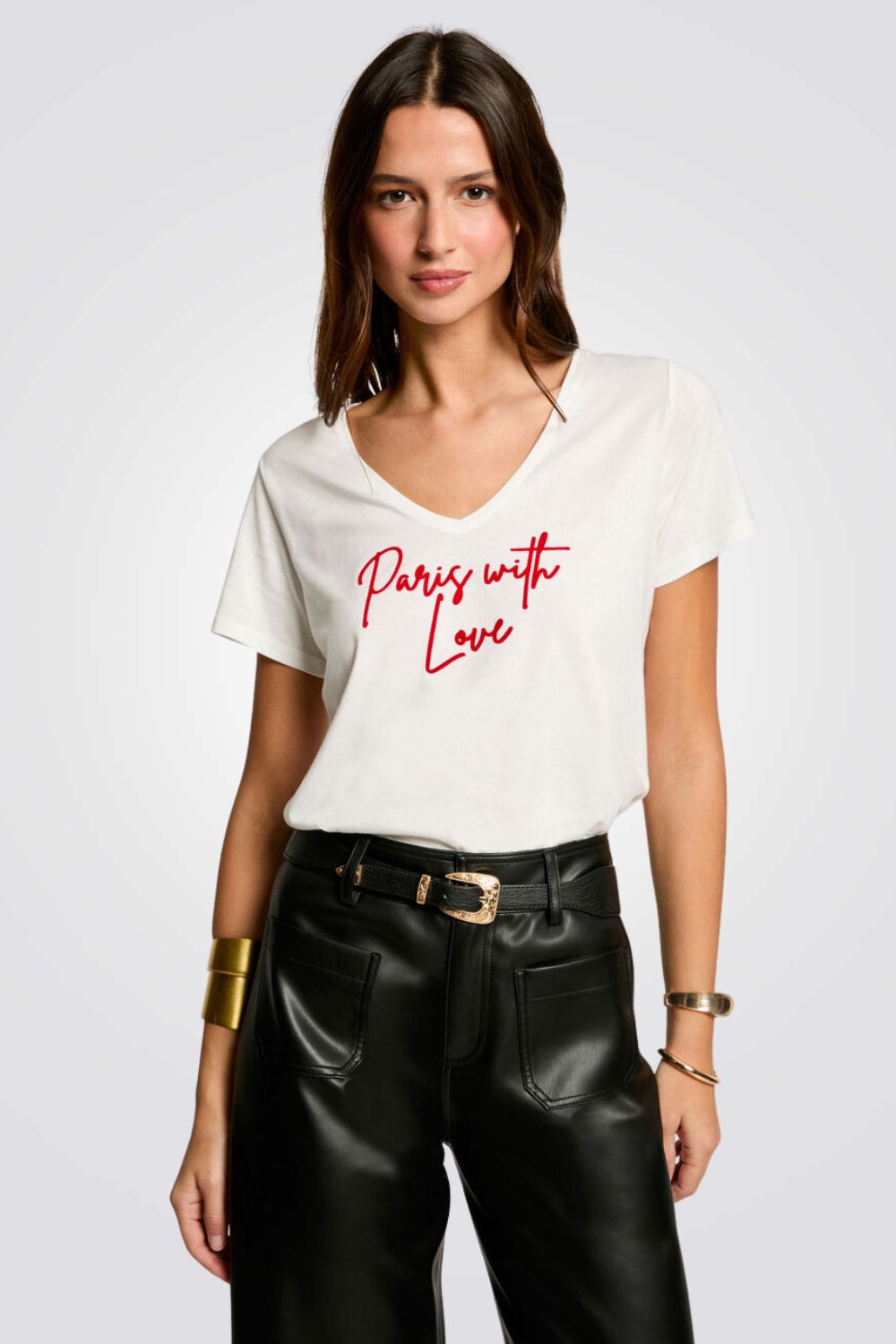 טישירט אוברסייז בצבע אופווייט 