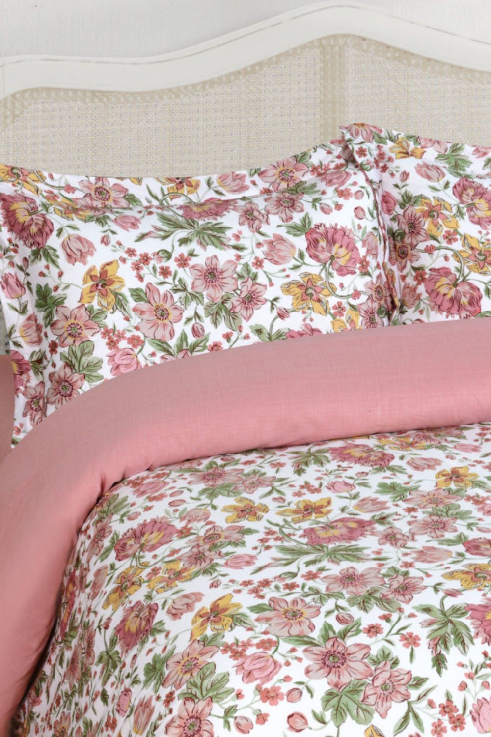 סט מצעים מיטה זוגית 180/200 ס"מ דגם Lambton Garden | לאורה אשלי