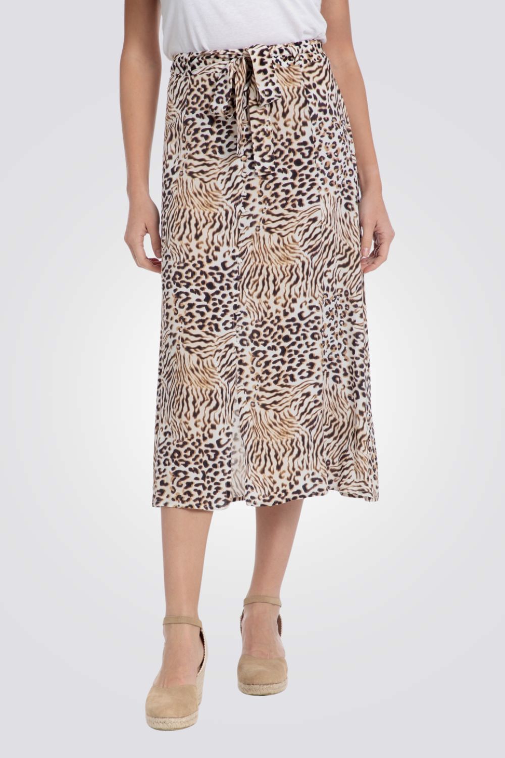 חצאית לנשים עם הדפס מנומר