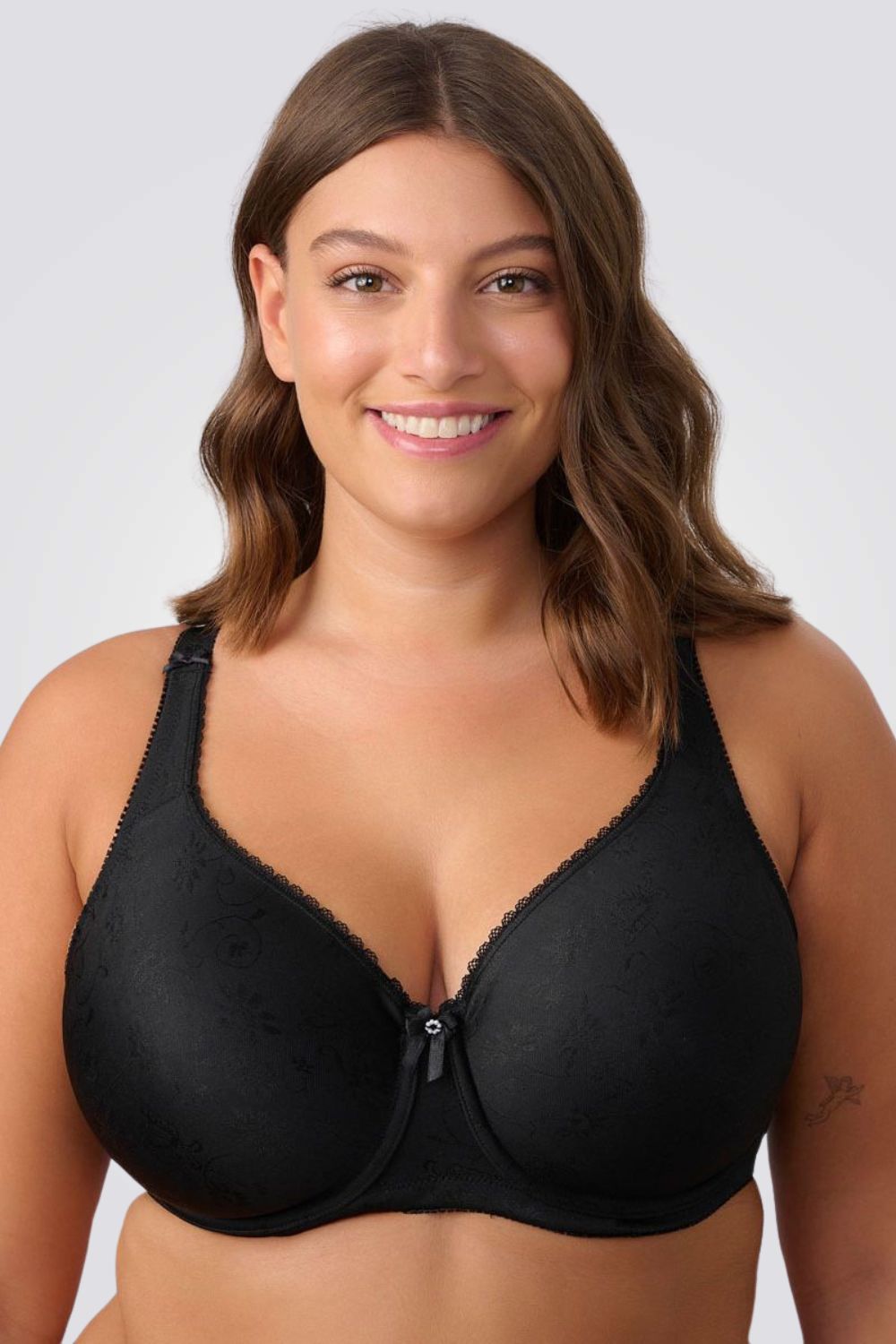 חזיית מינימייזר ללא ריפוד עם ברזלים