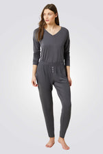 מכנסי פיג'מה ארוכים MODY SPE בצבע אפור כהה