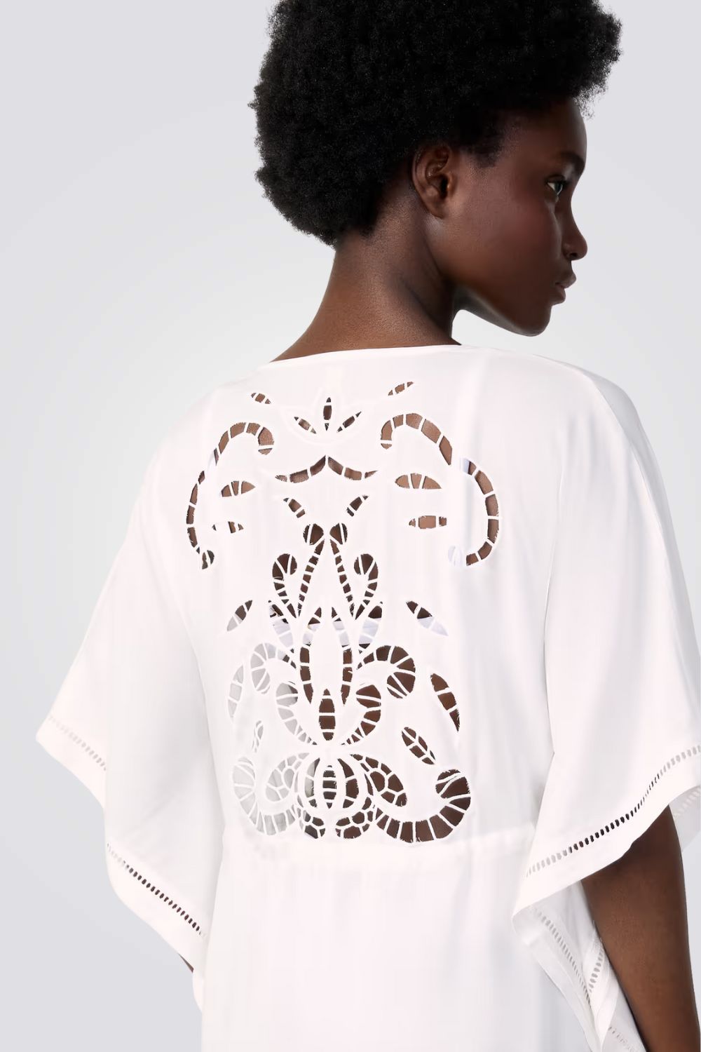 טוניקה עם עיטור בגב AMIRA לנשים