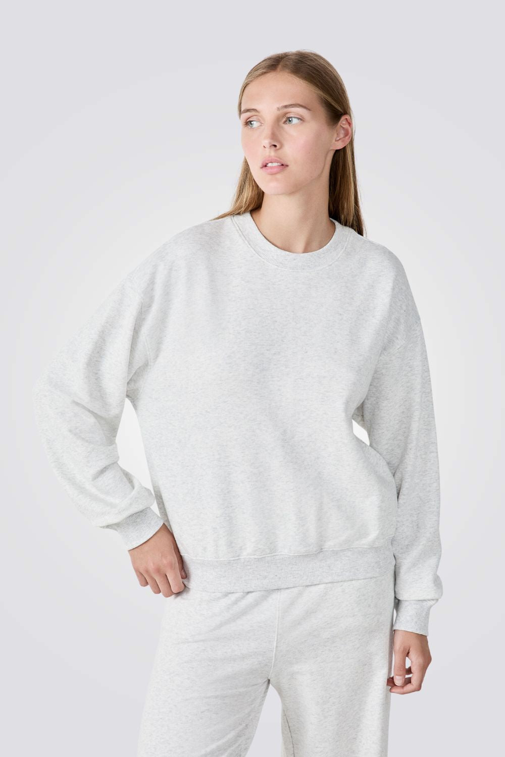 סווטשרט בעיצוב מוקפד | איתם