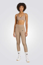 חזיית אימונים ספורטיבית לנשים