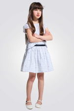 חולצת לבנה משובצת שרוול קצר בנות