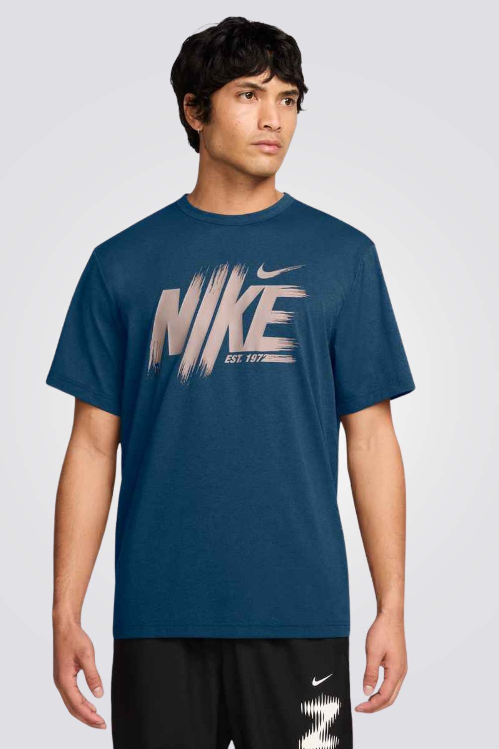 חולצת אימון רב תכליתית לגברים | נייקי