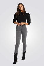 ג'ינס סקיני אפור